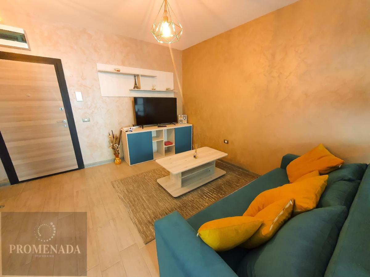 Sunrise Aparthotel Pool & Spa Mamaia Nord นาโวดาริ ภายนอก รูปภาพ
