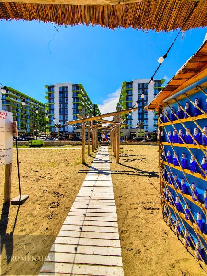 Sunrise Aparthotel Pool & Spa Mamaia Nord นาโวดาริ ภายนอก รูปภาพ