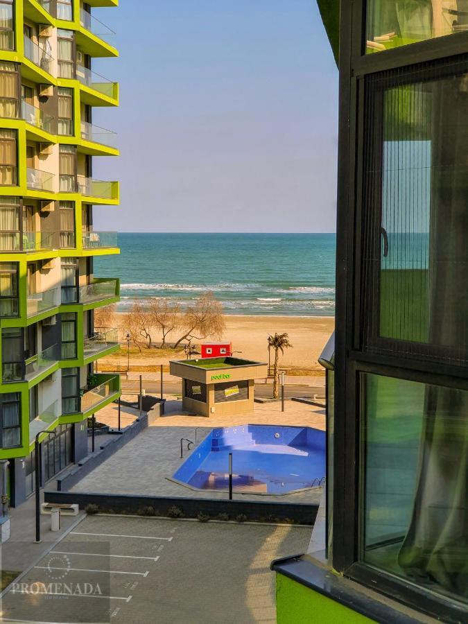 Sunrise Aparthotel Pool & Spa Mamaia Nord นาโวดาริ ภายนอก รูปภาพ